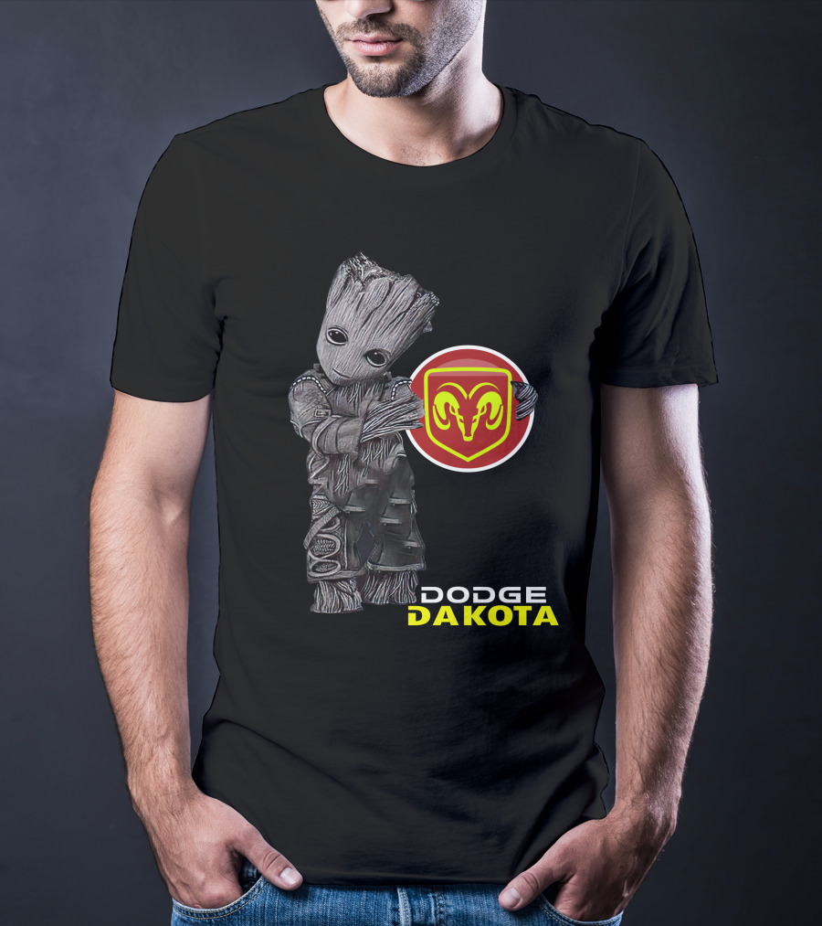 Dodge Dakota 04 Groot Holding Ram T-Shirt