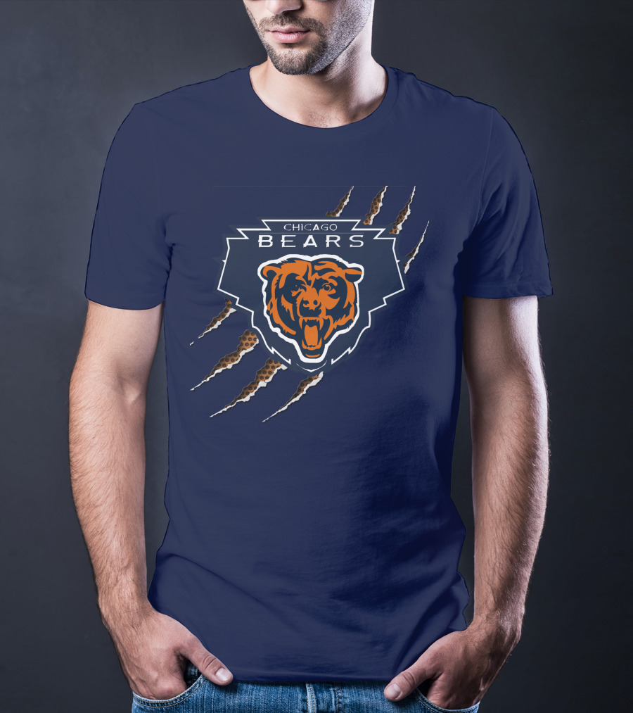 Chicago Bears Logo With Roaring Bear And Claw Marks T-Shirt