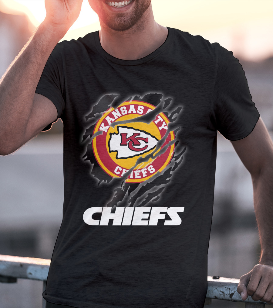 Kansas City Chiefs 08 Chiefs Logo Claw Marks T-Shirt