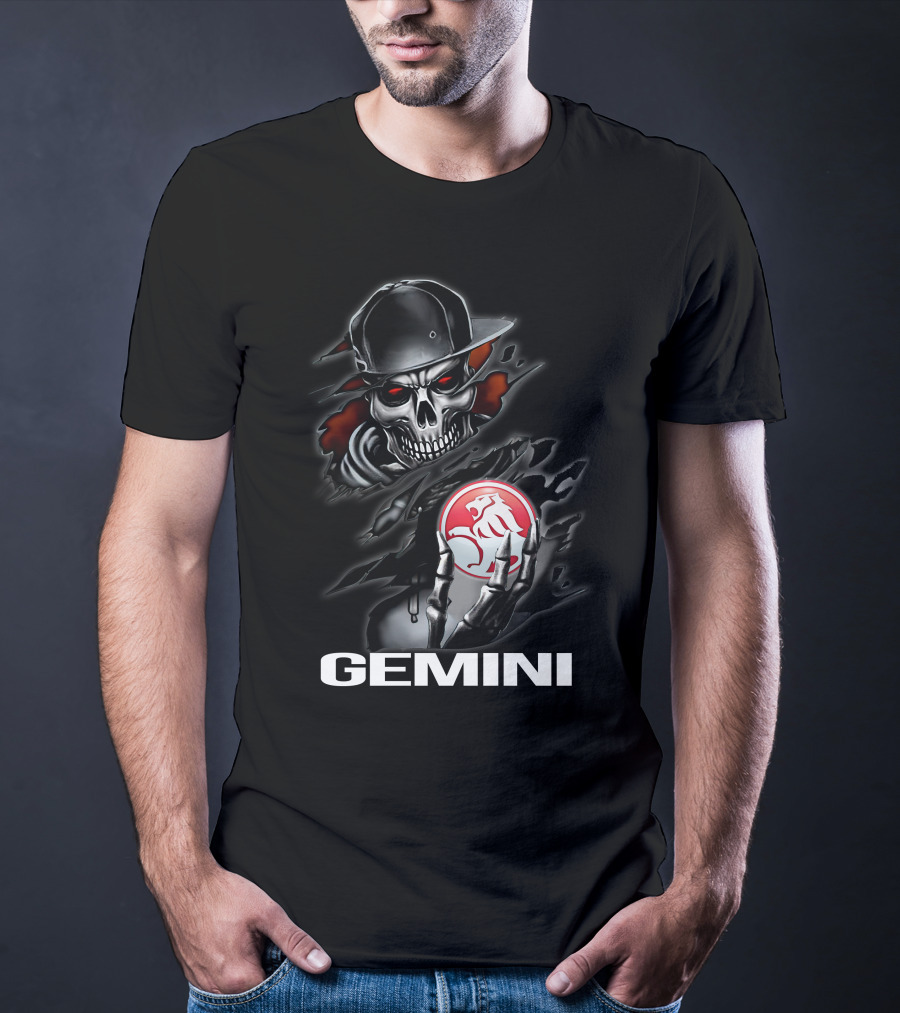 Gemini Skull Holding Red Holden Lion T-Shirt