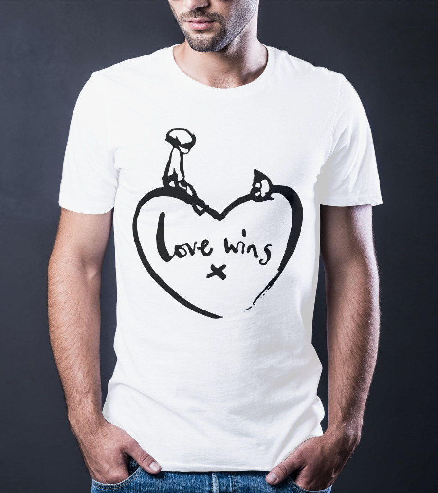 Love Wins Heart Comic Relief Charity Collaboration T-Shirt