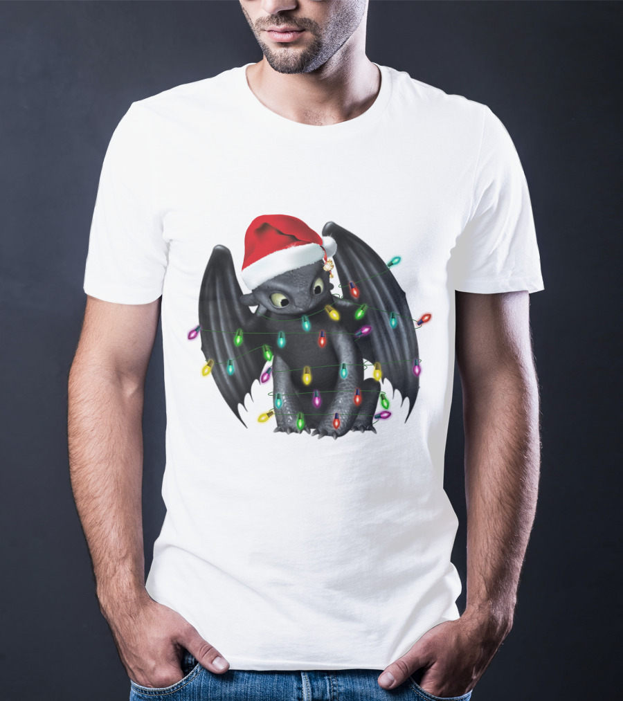 How To Train Your Dragon ZN 297 Toothless Christmas Lights Santa Hat T-Shirt