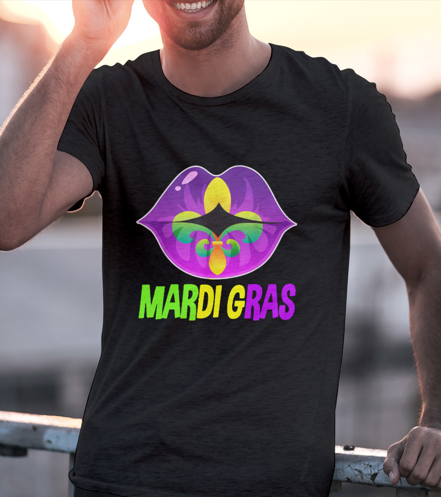 Mardi Gras Lip Fleur De Lis Purple Green Yellow T-Shirt