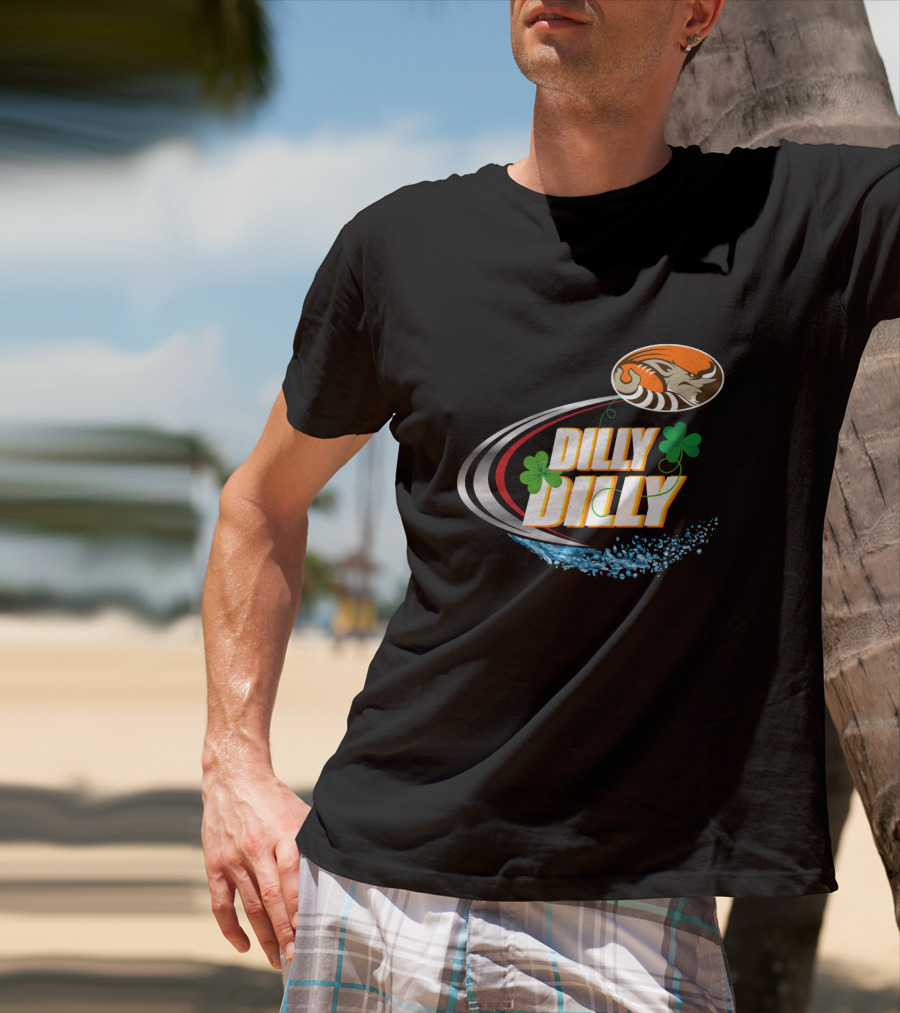 Dilly Dilly Cleveland Browns Football Theme With Shamrock And Splash T-Shirt