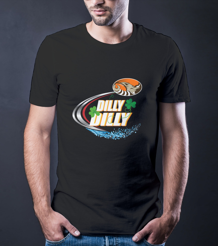 Dilly Dilly Cleveland Browns Football Theme With Shamrock And Splash T-Shirt