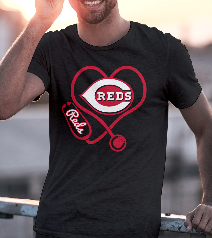 Cincinnati Reds Heart Stethoscope Nurse Fan Gear T-Shirt