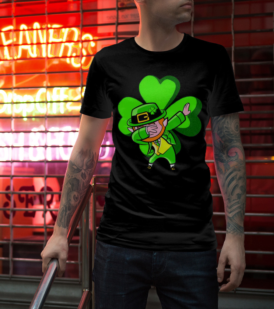 Leprechaun Dab Dance Shamrock St Patrick's Day Luck Ireland T-Shirt