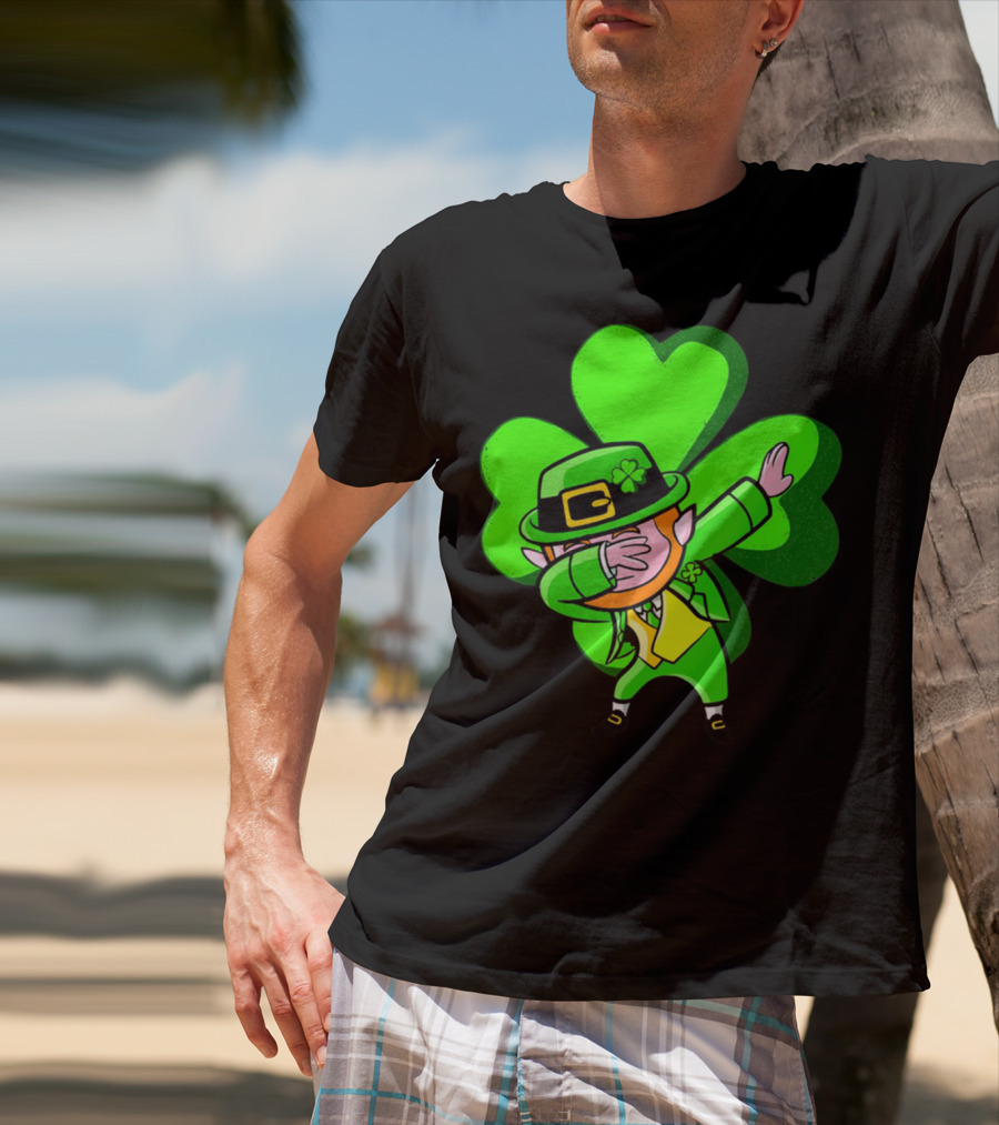 Leprechaun Dab Dance Shamrock St Patrick's Day Luck Ireland T-Shirt