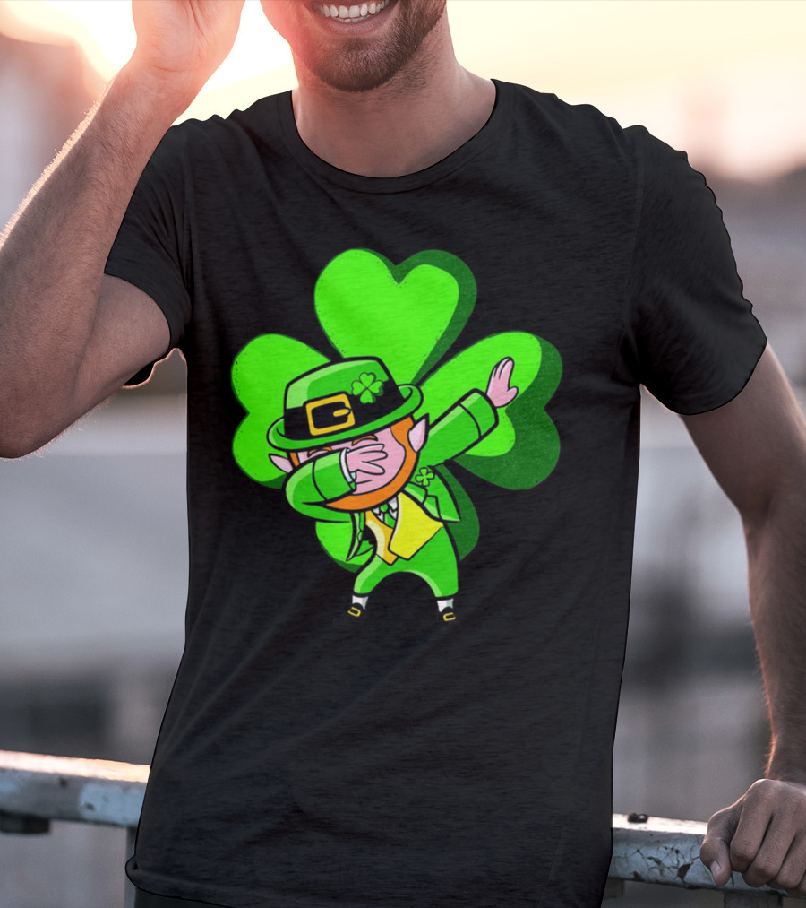 Leprechaun Dab Dance Shamrock St Patrick's Day Luck Ireland T-Shirt
