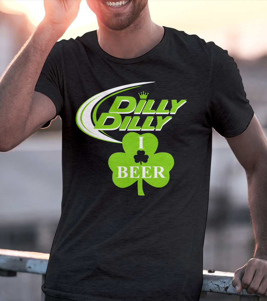 Dilly Dilly I Shamrock Beer Green Clover With Crown T-Shirt