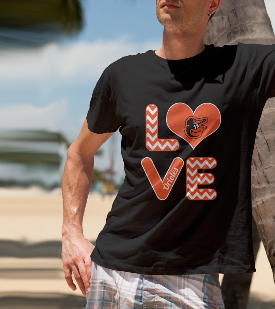Love Orioles Heart Chevron Pattern Baseball Fans Baltimore T-Shirt