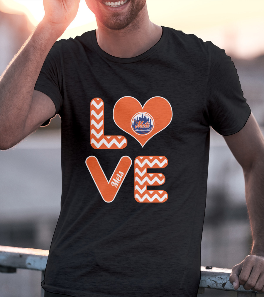 Love New York Mets Chevron Heart Logo Fans Baseball T-Shirt