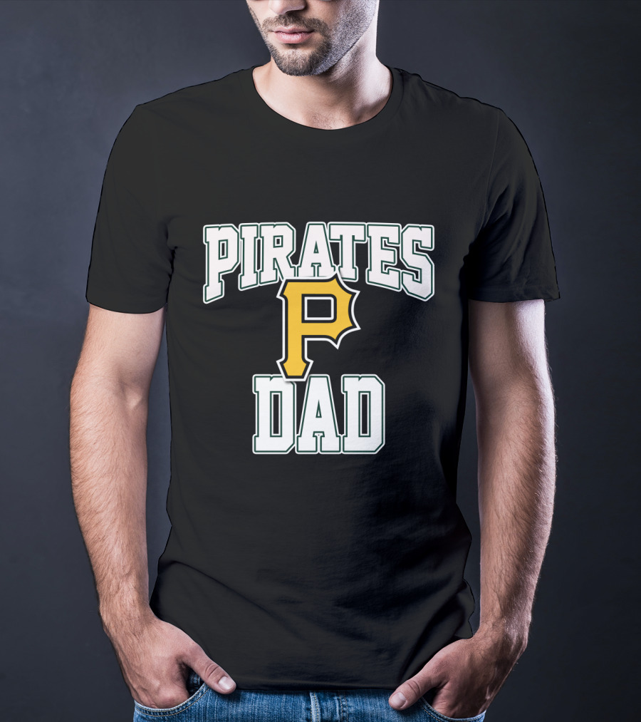 Pirates P Dad Pittsburgh Pirates Fathers Day Gift T-Shirt