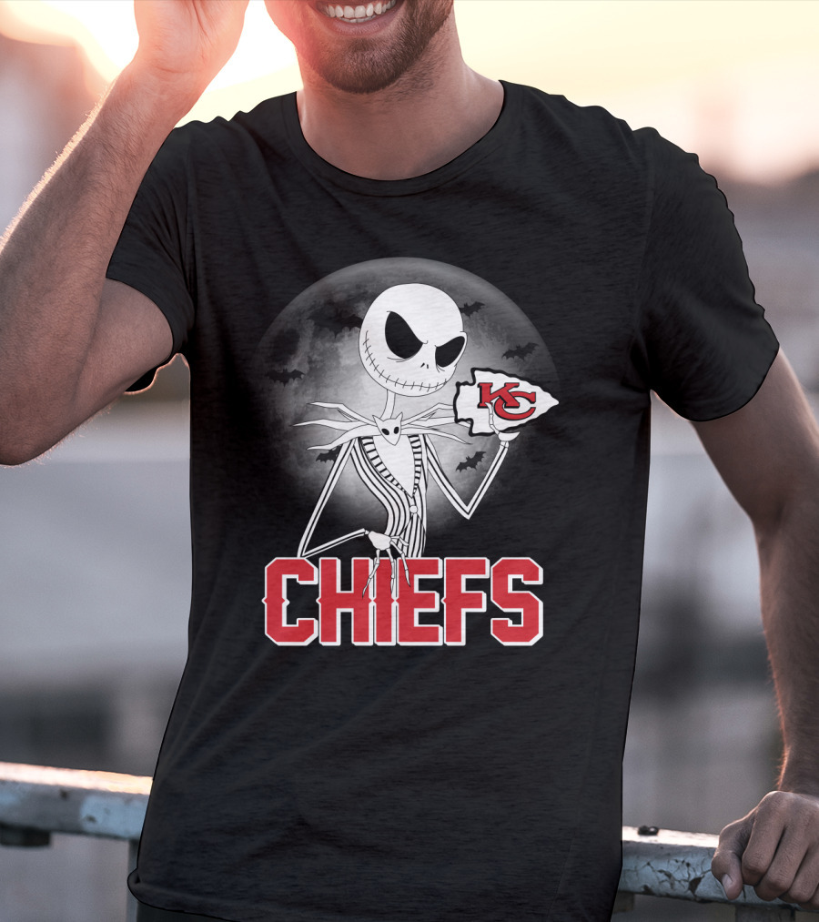 Jack Skellington Kansas City Chiefs Halloween Moon T-Shirt