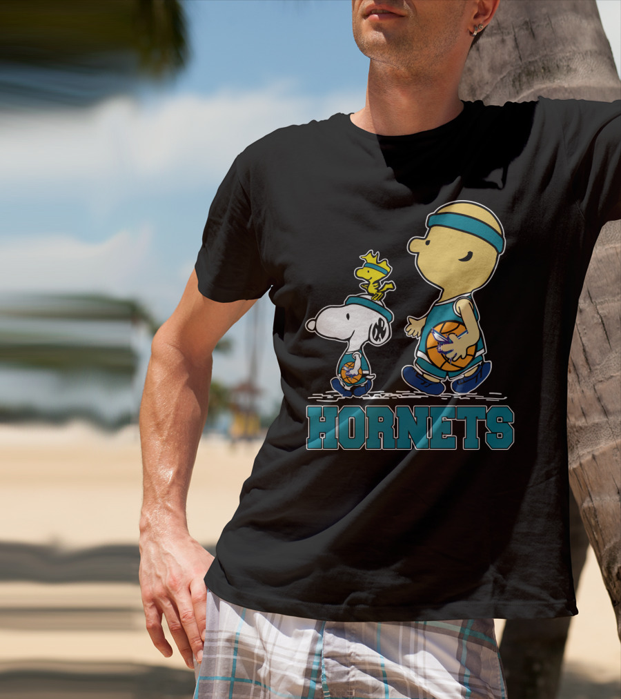 Snoopy Woodstock Basketball Hornets Fans T-Shirt