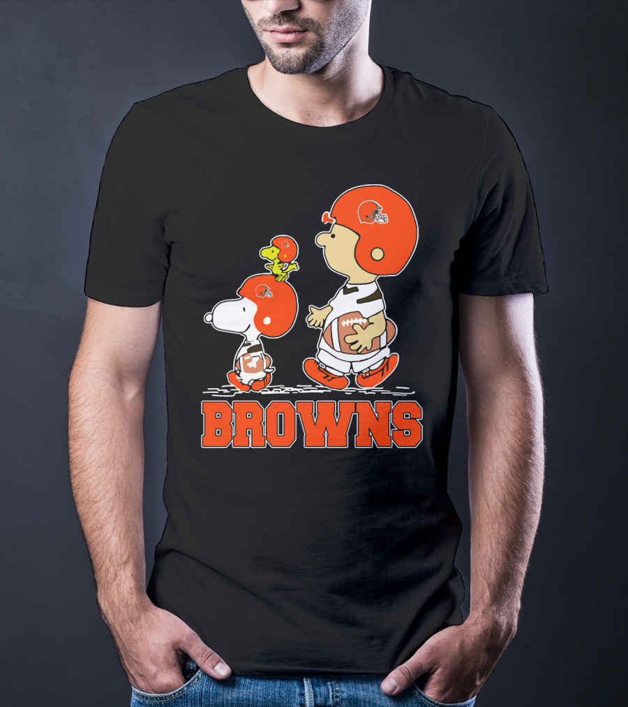 Snoopy And Woodstock With Cleveland Browns Football Helmets And Browns T-Shirt