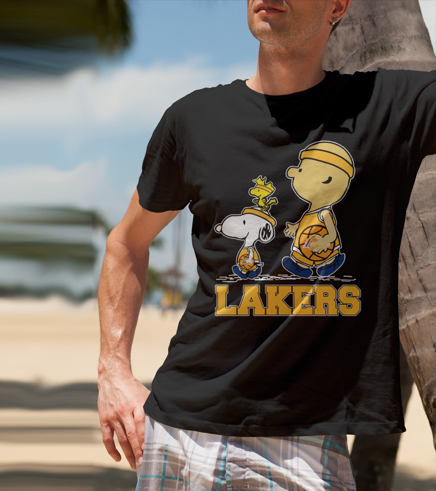 Snoopy And Woodstock With Basketballs For Los Angeles Lakers Fans T-Shirt
