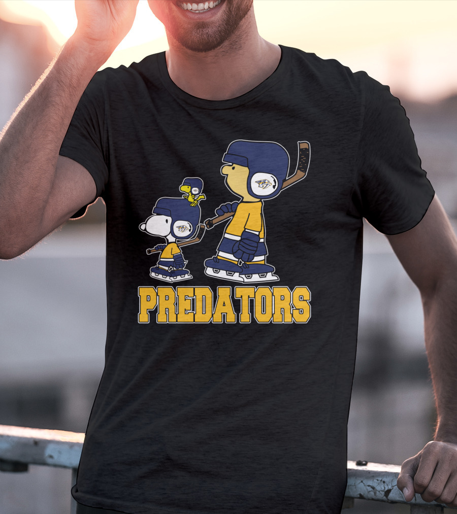 Snoopy And Woodstock Nashville Predators Ice Hockey Fans T-Shirt