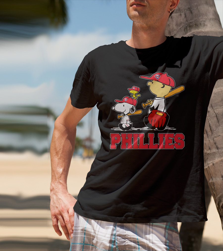 Snoopy Woodstock Phillies Baseball Fans T-Shirt