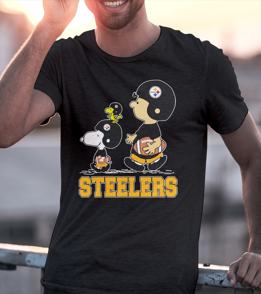 Snoopy Steelers Football Pittsburgh Fans T-Shirt