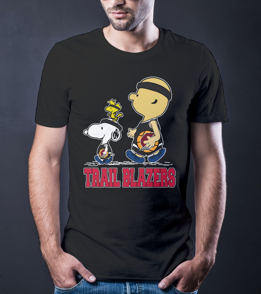 Snoopy And Woodstock Portland Trail Blazers Fans Basketball Theme T-Shirt