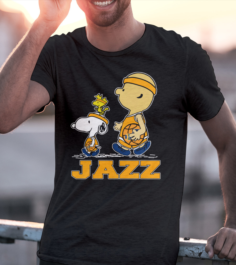 Snoopy And Woodstock With Basketball For Utah Jazz Fans T-Shirt