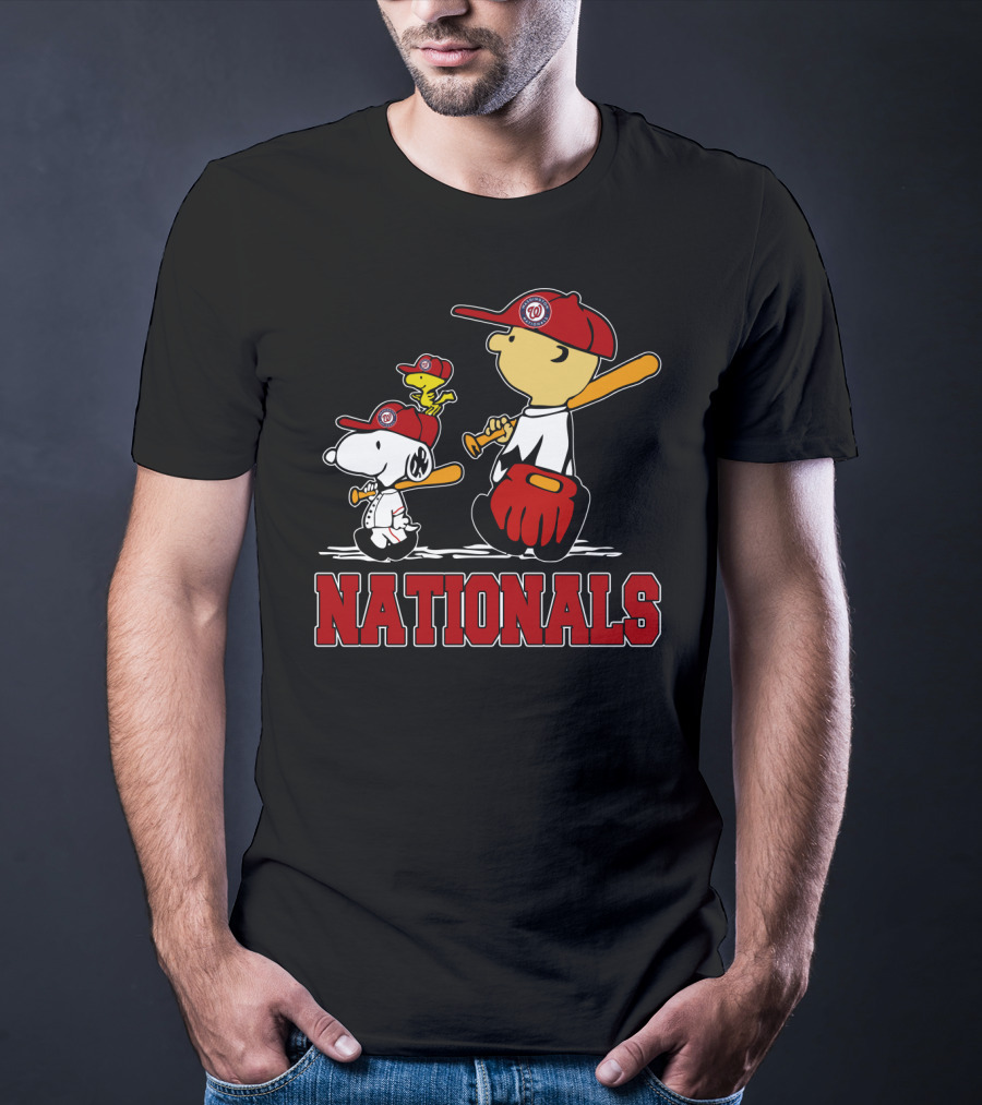 Snoopy And Peanuts Characters With Washington Nationals Baseball Fans T-Shirt