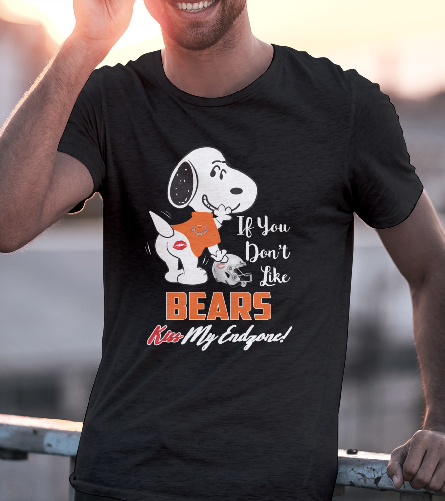 Snoopy If You Don't Like Bears Kiss My Endzone! T-Shirt