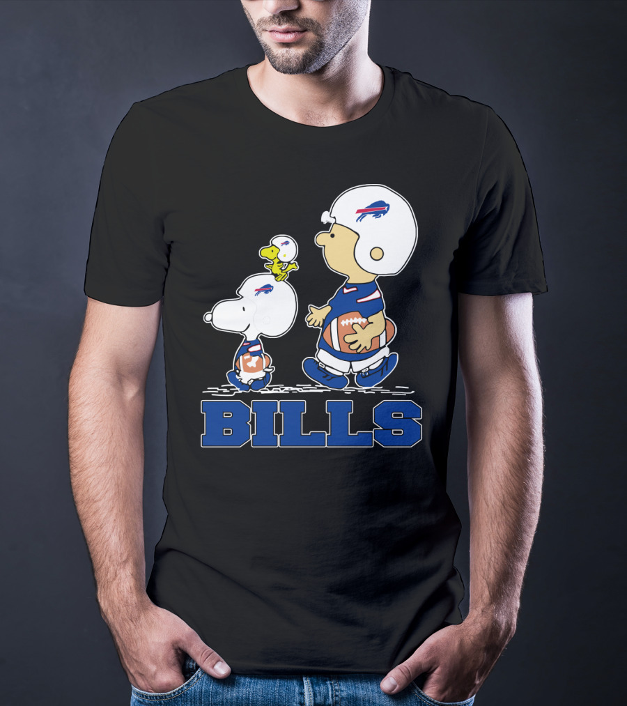Snoopy And Woodstock In Buffalo Bills Helmets With Charlie Brown And Football T-Shirt