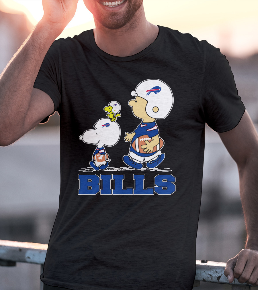 Snoopy And Woodstock In Buffalo Bills Helmets With Charlie Brown And Football T-Shirt