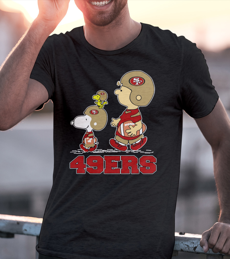 Snoopy Woodstock And Charlie Brown San Francisco 49ers Football Fans 49ers T-Shirt