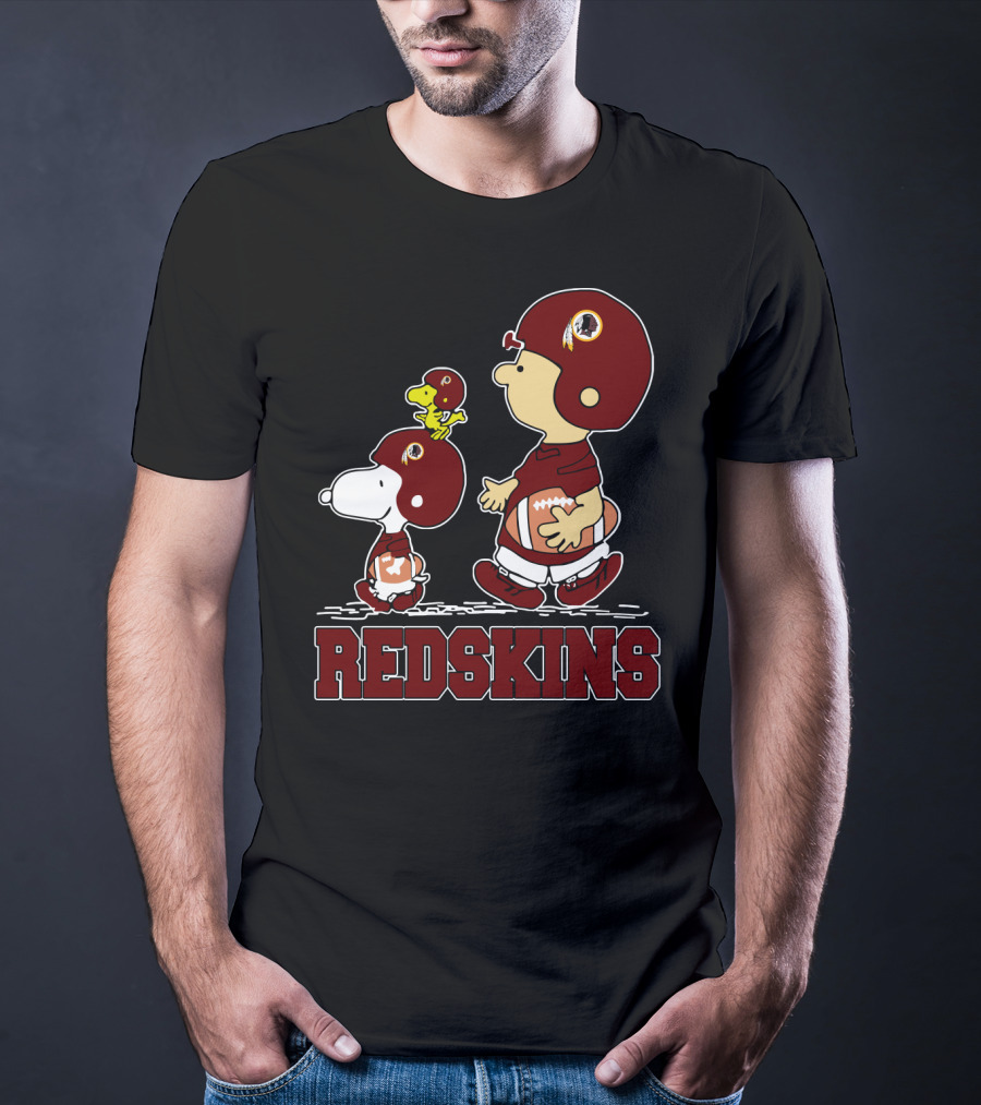 Snoopy And Woodstock Washington Redskins Football Fans T-Shirt