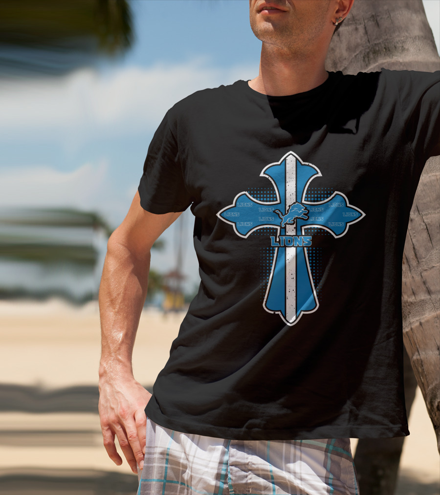 Lions Cross For Jesus And Detroit Fans T-Shirt