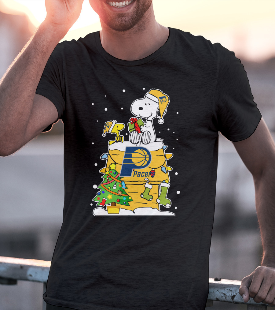 Indiana Pacers Snoopy Christmas Peanuts Lover T-Shirt