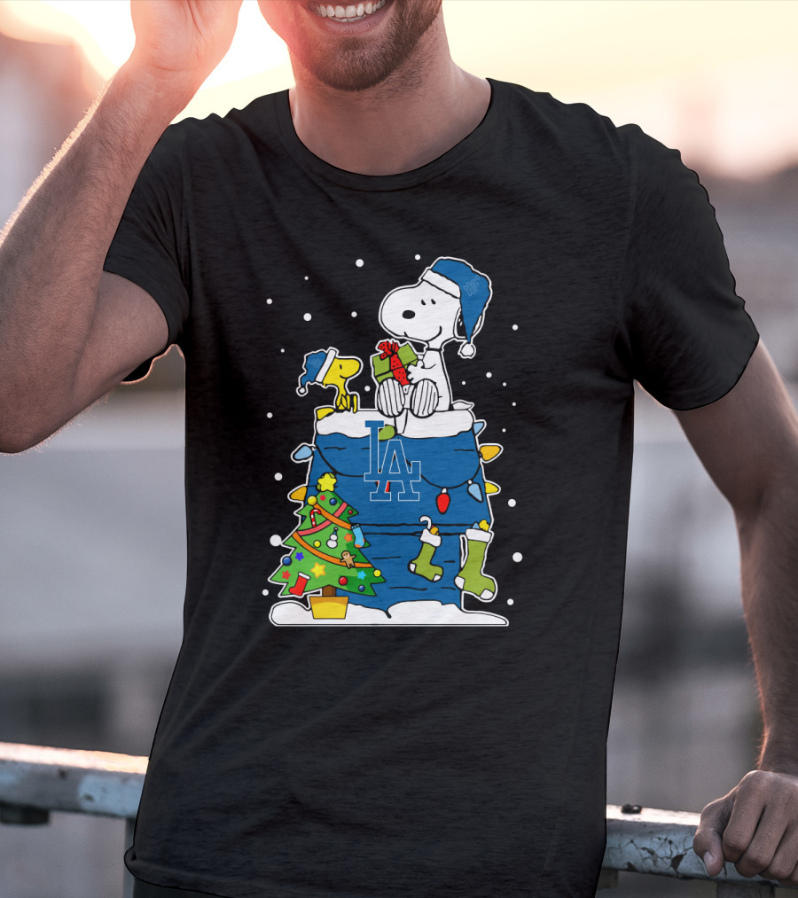 Los Angeles Dodgers Snoopy Christmas Peanuts Woodstock Holiday Winter Gift T-Shirt