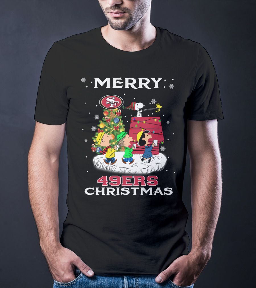Merry 49ers Christmas Snoopy Peanuts Caroling Tree T-Shirt