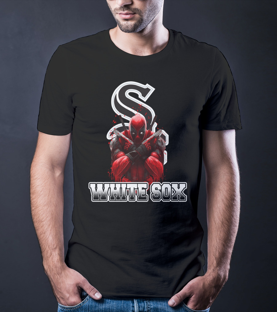 Chicago White Sox Deadpool Crossover Logo Fan T-Shirt