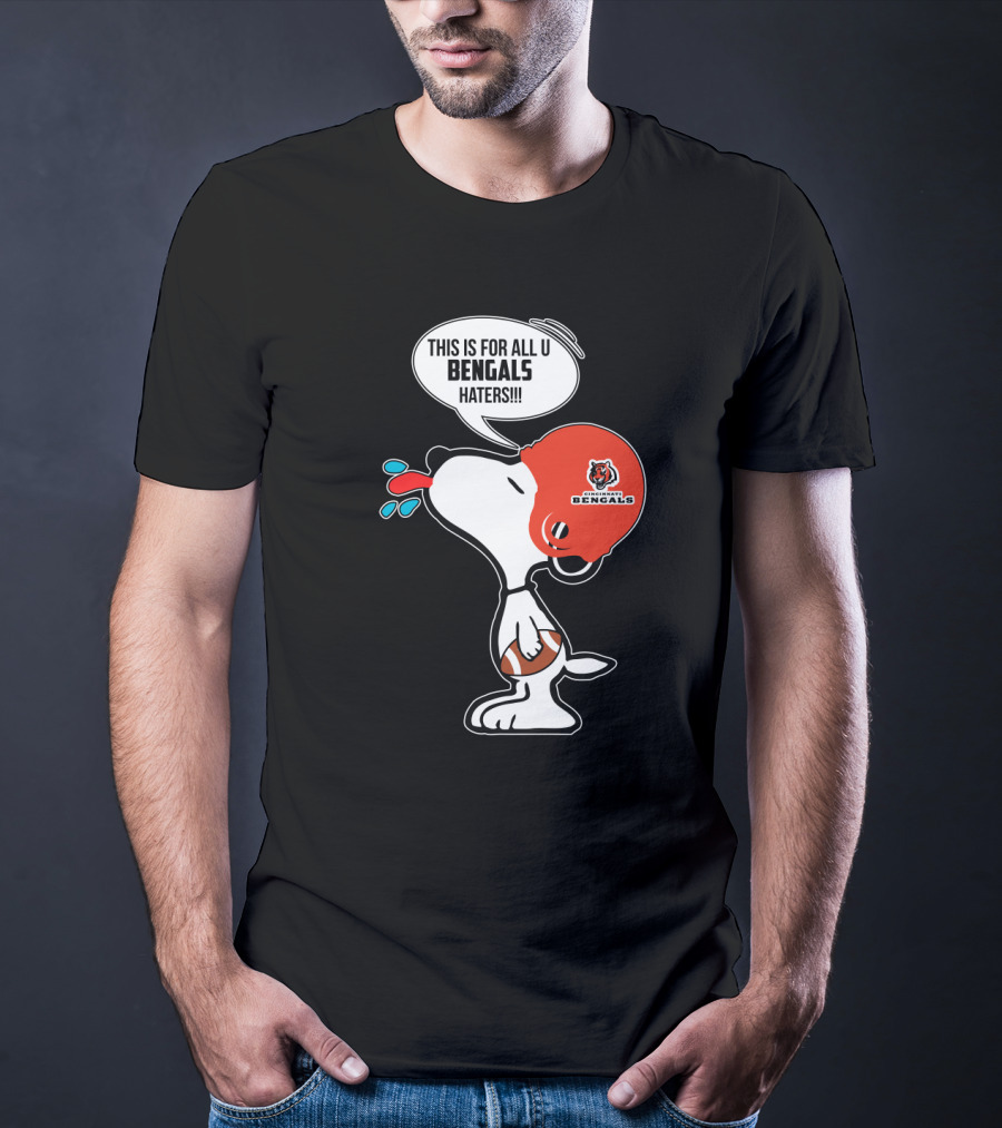 Snoopy Cincinnati Bengals Helmet Speech Bubble Haters Football T-Shirt
