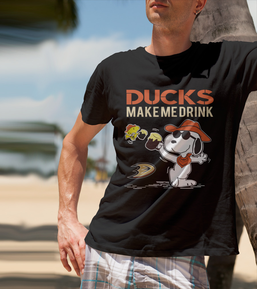 Ducks Make Me Drink Snoopy Anaheim Ducks Fans T-Shirt