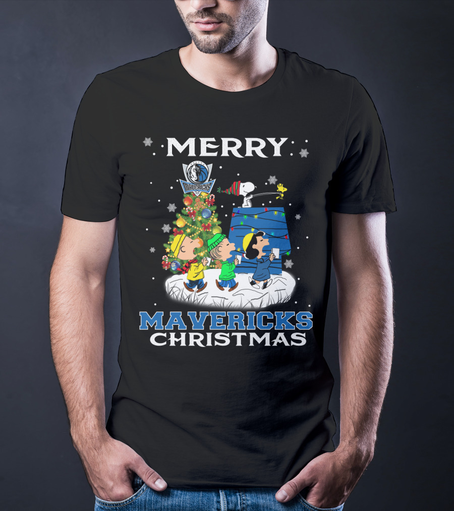 Merry Dallas Mavericks Christmas With Snoopy And Friends T-Shirt