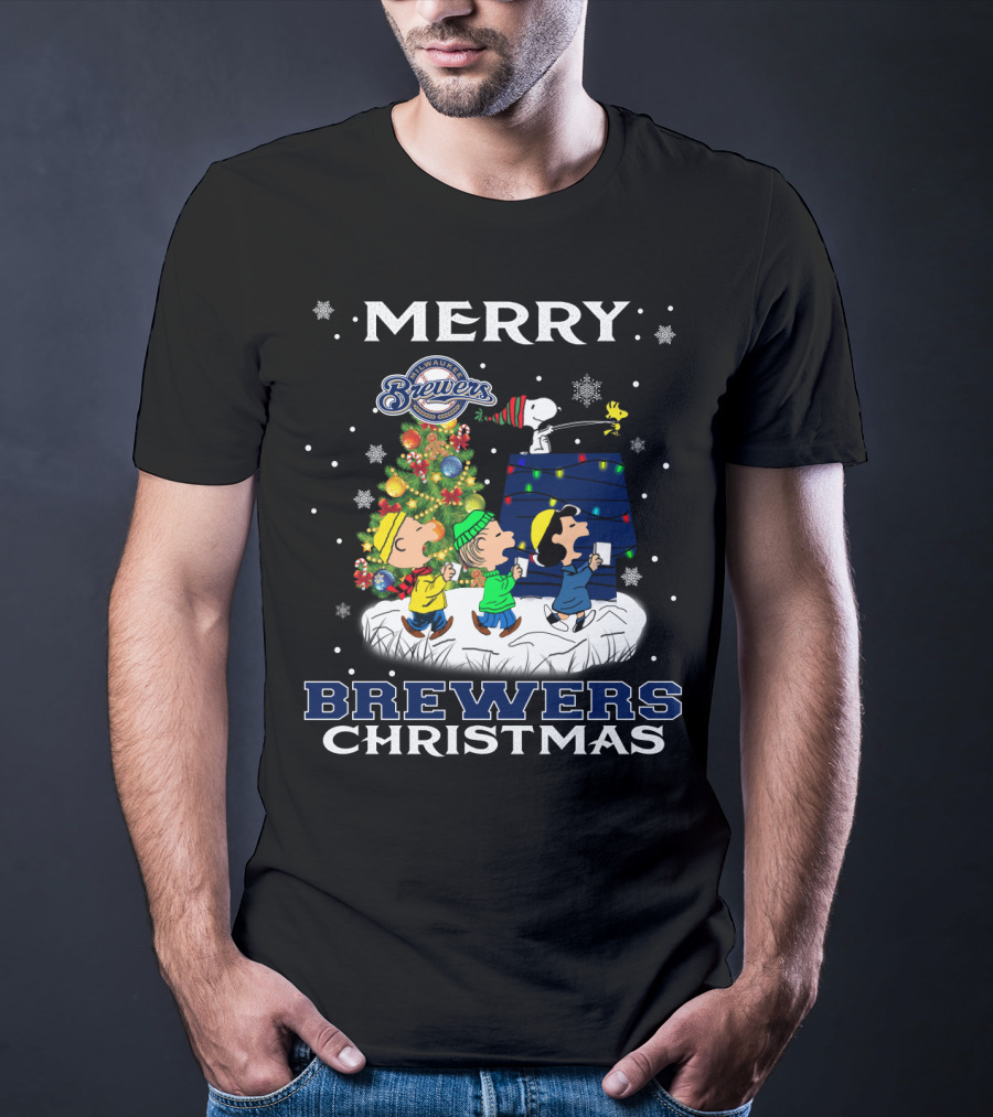 Merry Brewers Christmas With Snoopy And Peanuts Characters For Milwaukee Fans T-Shirt