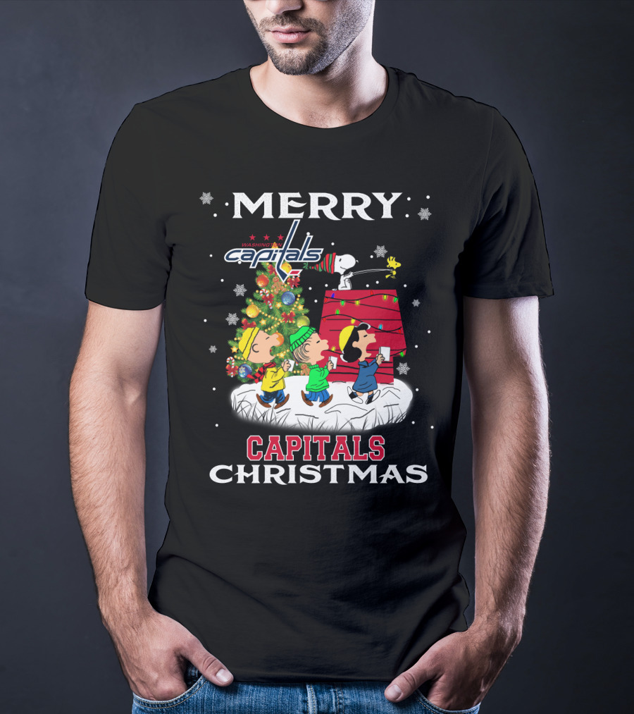 Merry Washington Capitals Christmas Snoopy Peanuts Ice Hockey T-Shirt