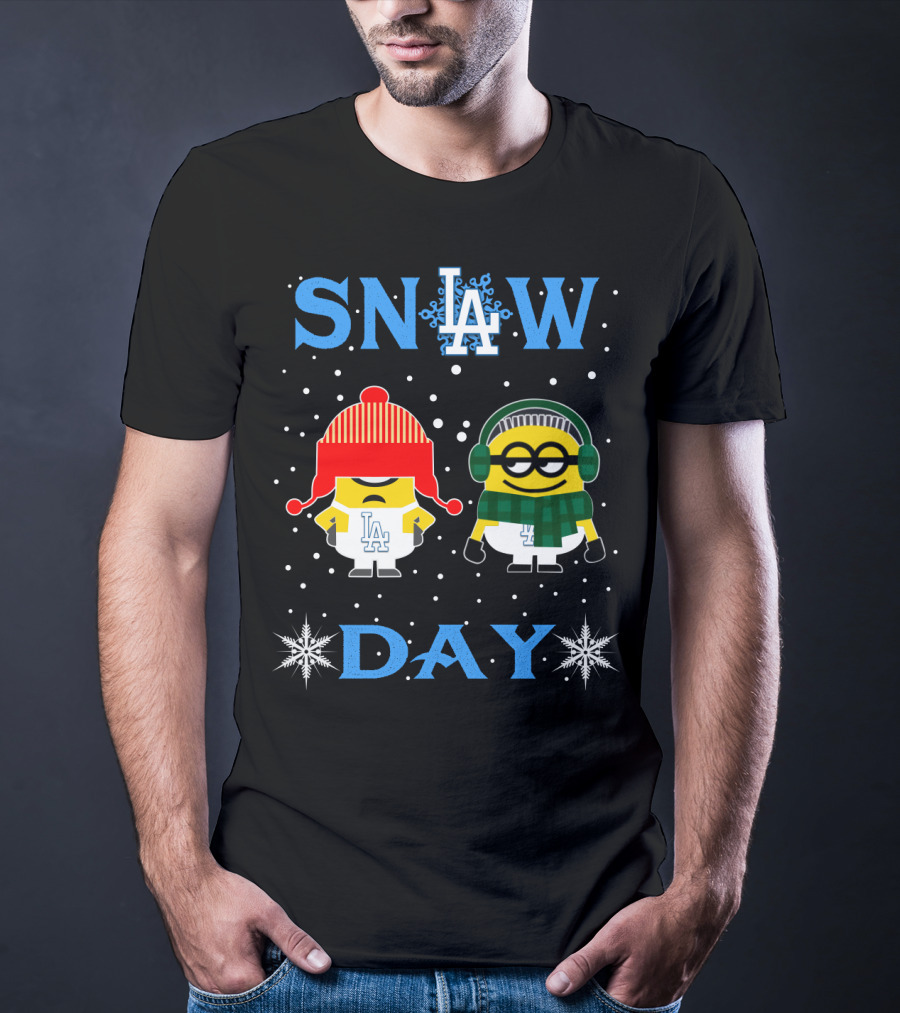 Snow Day Minions Wearing Los Angeles Dodgers Winter Gear T-Shirt