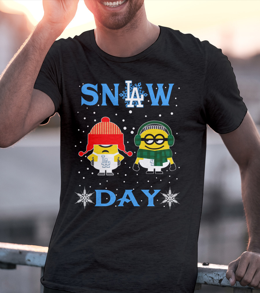 Snow Day Minions Wearing Los Angeles Dodgers Winter Gear T-Shirt