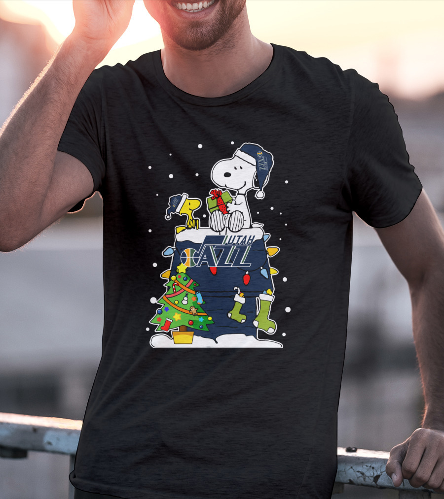 Utah Jazz Snoopy Christmas Holiday Celebration T-Shirt