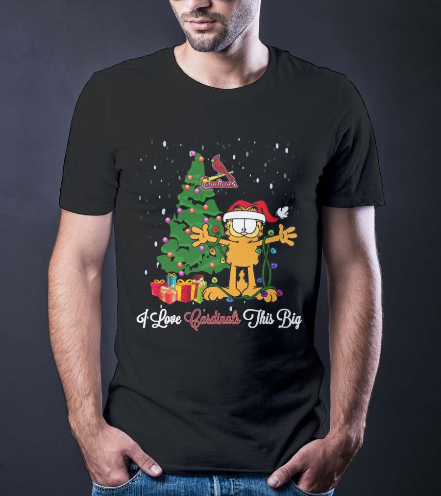 Garfield Christmas Cardinals Fan I Love Cardinals This Big Festive Tree Decor T-Shirt
