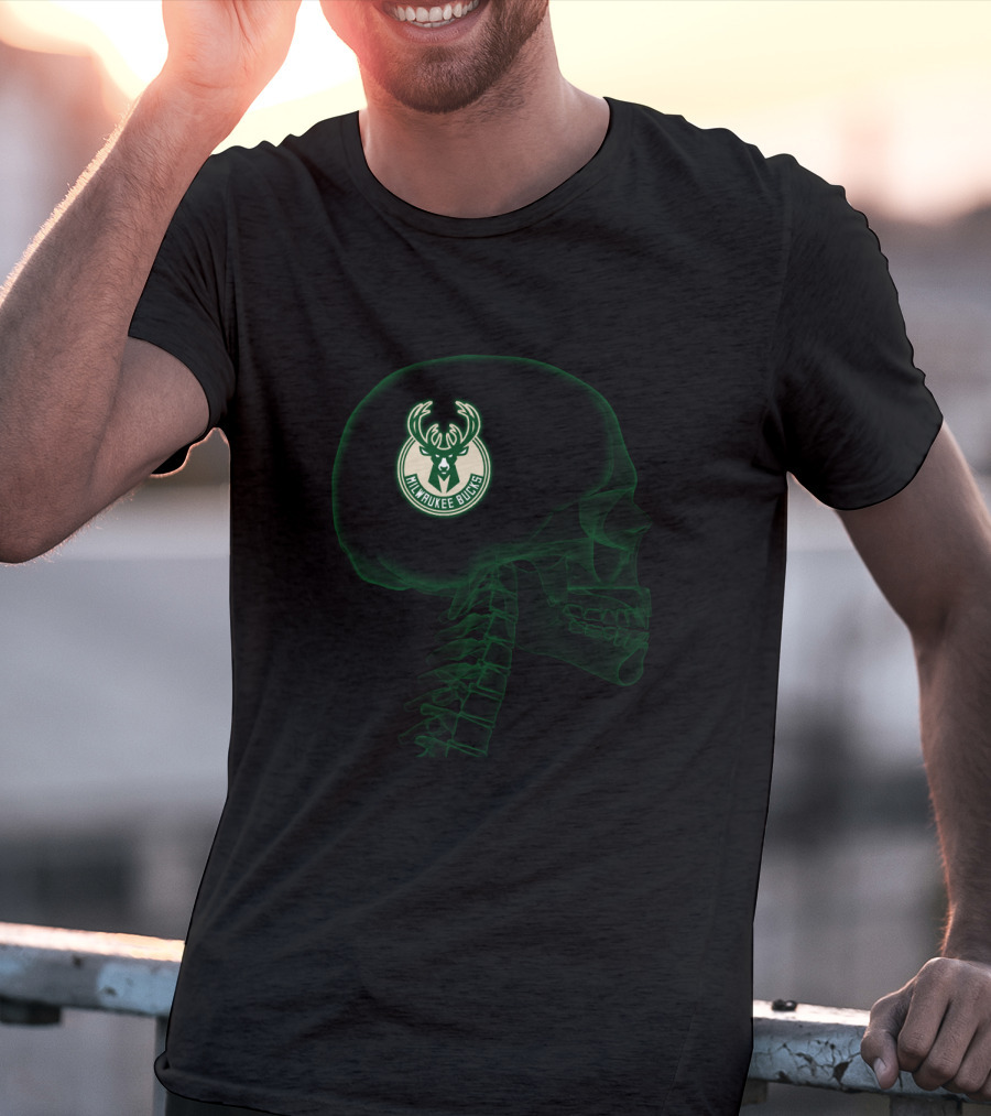 Milwaukee Bucks Skull Halloween Green Glow Brain T-Shirt