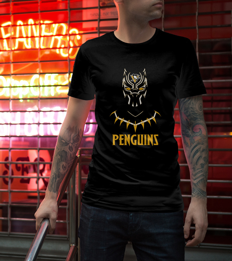 Pittsburgh Penguins Black Panther Mask Fans T-Shirt