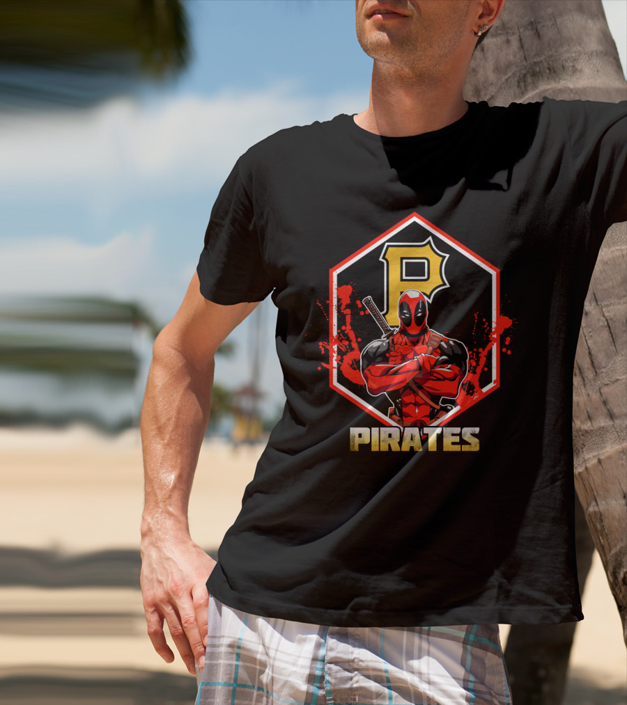 Deadpool Crossover With Pittsburgh Pirates Logo Fans T-Shirt