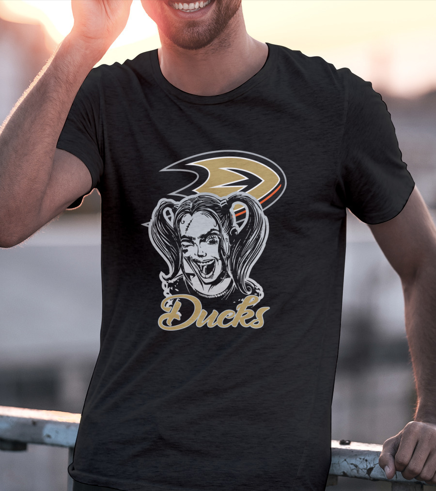Harley Quinn And Anaheim Ducks Fans T-Shirt